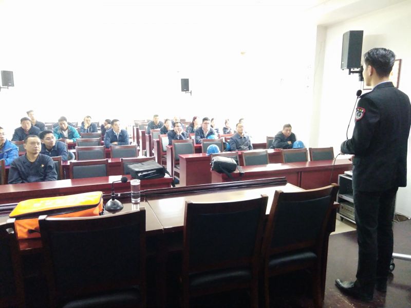 
				   
					黃河同力組織開展2019年消防安全、職業(yè)衛(wèi)生及廠區(qū)雙重預(yù)防體系建設(shè)知識培訓(xùn)
				 